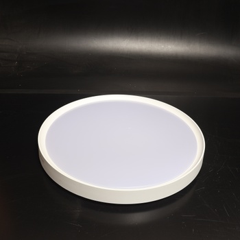 Ventilátor Cecotec so svetlom čiernobiely
