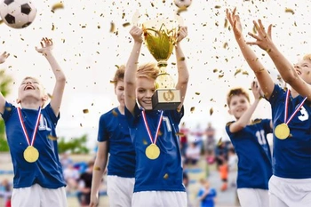 SULOLI 12 zlatých medailí se stuhami na krk, pro děti, medaile, odměna za školní hry,
