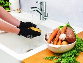 Mastrad Vegetable Glove - Kuchyňská rukavice na čištění zeleniny - pohodlná a pratelná v pračce