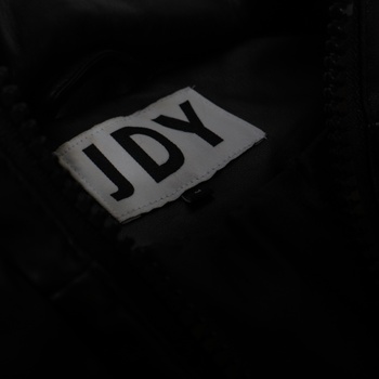 Dámska vesta JDY vel. M čierna