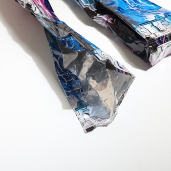 Mega balení hybridů MrBeast Lab: Různé hybridní díly a 5 akčních figurek ke kombinování,