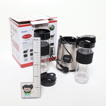 Smoothie maker OQCSUAT + 2 x 570 ml fľaša