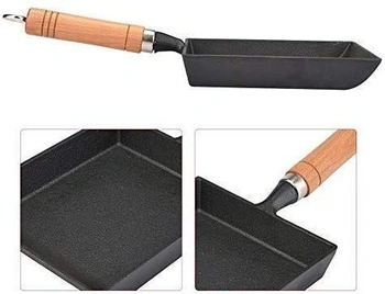 Tamagoyaki pánev Mini litinová pánev Dřevěná rukojeť Železný hrnec na omeletu Tamagoyaki Palačinky