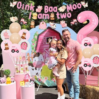 Ružová farma - dekorácia na druhé narodeniny pre dievčatá - Oink Baa Moo, som ja, dve, farmárska