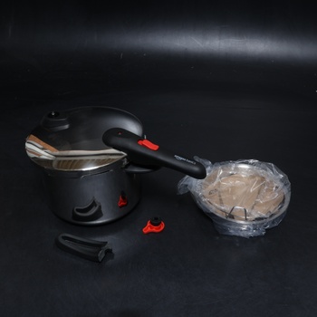 Tlakový hrniec AmazonBasics 111604OA961