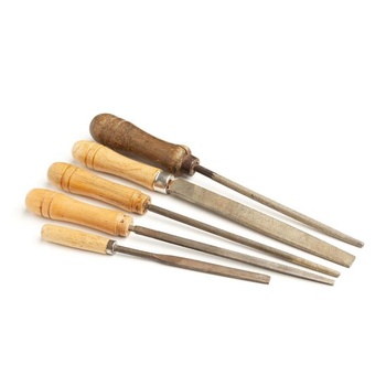 Sada 3 rukojetí pilníků QUARKZMAN, dřevěná rukojeť, délka 120 mm, kulatý otvor 9,5 mm, ergonomické