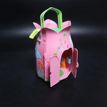 BABY born Storybook Cottage, rozkládací domeček pro panenky pro 18 cm panenky se stolkem, krbem,