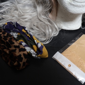 Parochňa Sapphirewigs s vlnitou čelenkou, šedá syntetická dlhá vlnitá parochňa pre ženy, bez lepidla,