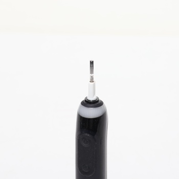 Elektrický kartáček Oral-B Genius X černý