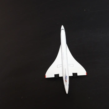 Model letadla QIYUMOKE Concorde