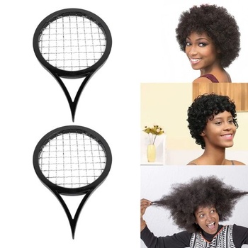 Hřeben na afro kudrlinky Twist Comb, alternativa houbičky na vlasy v designu tenisové rakety,