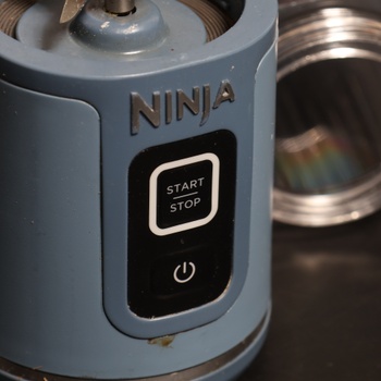 Průhledný mixér Ninja Blast BC151EUNV