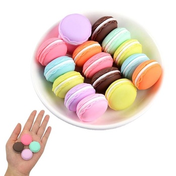 XCSJ 16 ks realistických umelých makroniek 2,5*1,3 cm, mini ružová, modrá, ružová, žltá, fialová,