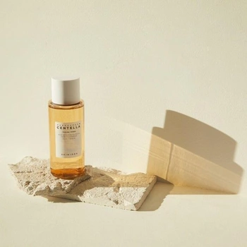 Skin1004 Tonizující pleťová voda s pupečníkem madagaskarským 30 ml