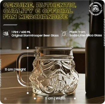 Originální pivní hrnek s motivem helmy Stormtrooper, průhledný pivní hrnek v ikonickém designu