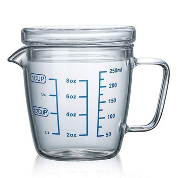 Sklenená odmerka 250 ml s viečkom (250 ml) 250 ml