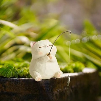 Kreatívna dekoratívna figúrka s rybárskou tematikou: mačka, žaba alebo panda (4x4x5 cm) vyrobená z
