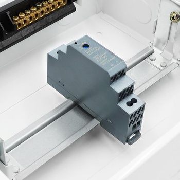 Napájecí zdroj AGOTD na DIN lištu 15W, 24V, 0,63A (vstup 200-240V AC 50/60Hz) Napájecí zdroj na DIN