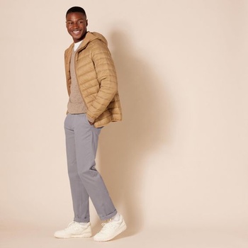 Pánske ležérne strečové chino nohavice Amazon Essentials, slim fit, celodenné nosenie, 40W / 29L,