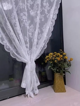 Bílá krajková záclona s květinovou výšivkou, voálová záclona, vyšívané krajkové záclony do