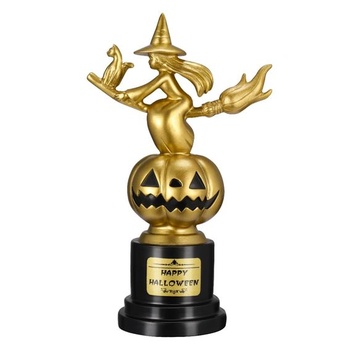 Zlatá halloweenska trofej NUOBESTY, cena Čarodejnica s tekvicou za kostýmový večierok