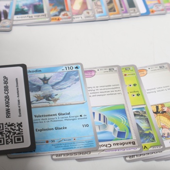 Zberateľské karty Pokémon s kufríkom
