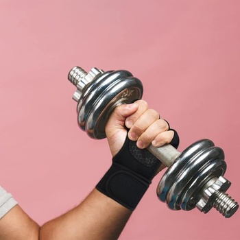 Ventilované fitness rukavice, tréningové rukavice pre mužov a ženy - protišmykové silikónové