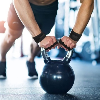 Ventilované fitness rukavice, tréninkové rukavice pro muže a ženy - protiskluzové silikonové