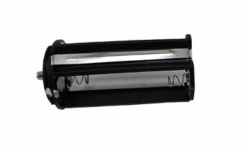 Okrúhly držiak batérií pre 3 x 1,5V AA batérie, Ø 30 mm, valcová schránka na batérie