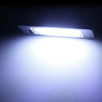 Yuk 2 x LED osvětlení SPZ pro A4 B8 A5 Q5 Passat S5 bez chyb