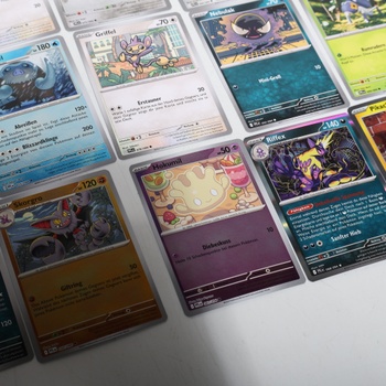 Kartová hra Pokémon Trading: Kolekcia Pokémon Day 2026 (1 holografická promo karta, 1 mince a 3