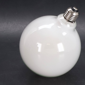 LED žiarovka Osram v klasickom guľovom tvare s dekoratívnym matným LED vláknom, energetická trieda A,