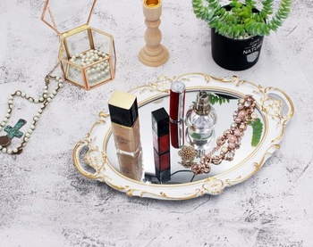 Dekorativní zrcadlový podnos Funerom Vintage 36,8 x 25,4 cm, oválný bílý