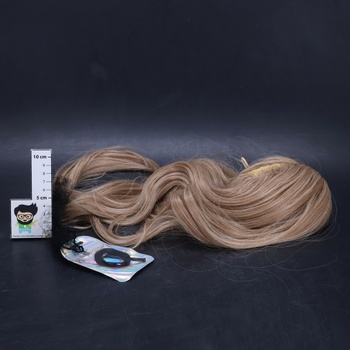 FESHFEN Cop so šnúrkou, prírodný vlnitý vrstvený príčesok, syntetický blond a popolavo blond zmiešaný