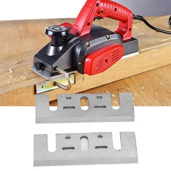 Dvojice hoblovacích nožů o průměru 3-1/4 palce (82x28x3 mm) pro hoblíky 1900B, KP0800, DW6655,
