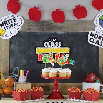 HOWAF 12 ks ozdoby na muffiny s motivem Zpátky do školy pro první školní den, dekorace na dorty,