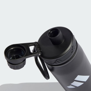 Unisex fľaša adidas s kovovým skrutkovacím viečkom 0,6 litra, čierna/čierna, jedna veľkosť