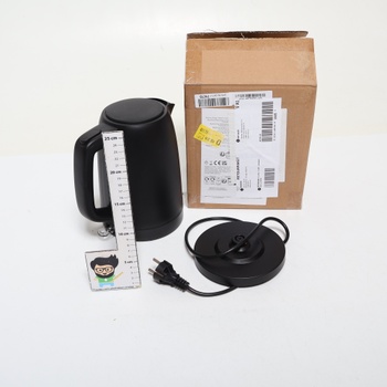 Rýchlovarná kanvica Amazon Basics čierna 1,7l