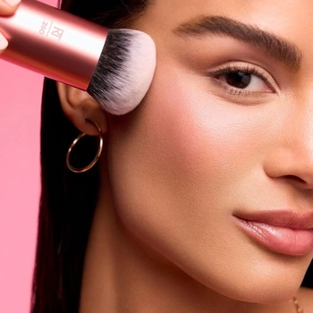 Real Techniques Bubble Blending Makeup Brush, víceúčelový štětec na obličej pro tekuté, krémové a