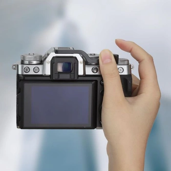 Kovová rukojeť Haoge THB-XT5B s paticí blesku a opěrkou palce pro fotoaparát Fuji X-T5, černá