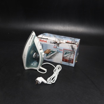Naparovacia žehlička Tefal FV2C42E0