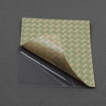 FLEOR 20x17cm pickguard pro akustickou kytaru Materiál: Odolná fólie proti poškrábání, samolepicí