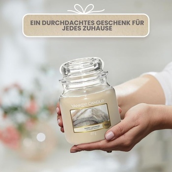 Vonná sviečka Yankee Candle v sklenenej dóze (stredná veľkosť) | Hrejivý kašmír | Čas horenia až 75