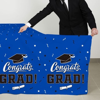Obrus ​​Gongrats Grad na promočný večierok 2022, 3 kusy, modrý, 137,2 x 274,3 cm