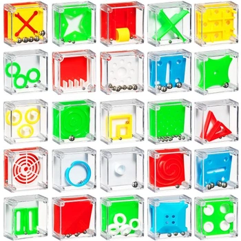 Sada 24 mini puzzle hier, bludisko s loptičkami a darčekmi…