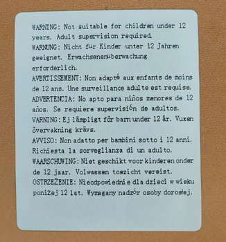 SUPERFINDINGS 4 kusy dřevěných držáků