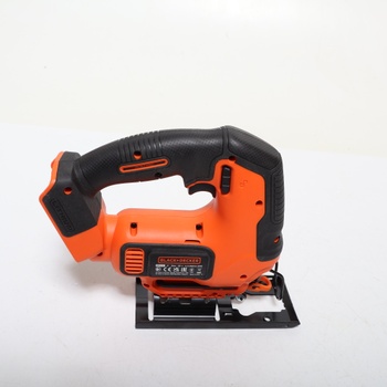 Priamočiara píla Black+Decker BDCJS18N