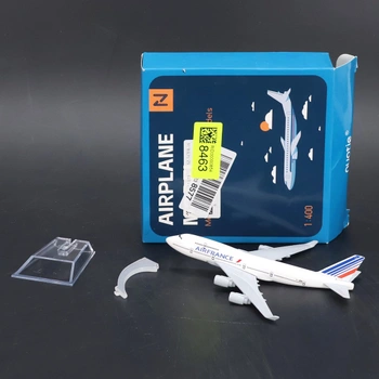 Letadlo QIYUMOKE Boeing 747 Air France 1:400