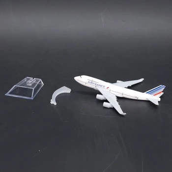 Letadlo QIYUMOKE Boeing 747 Air France 1:400