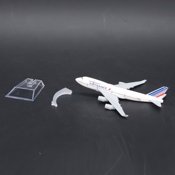 Lietadlo QIYUMOKE Boeing 747 Air France 1:400